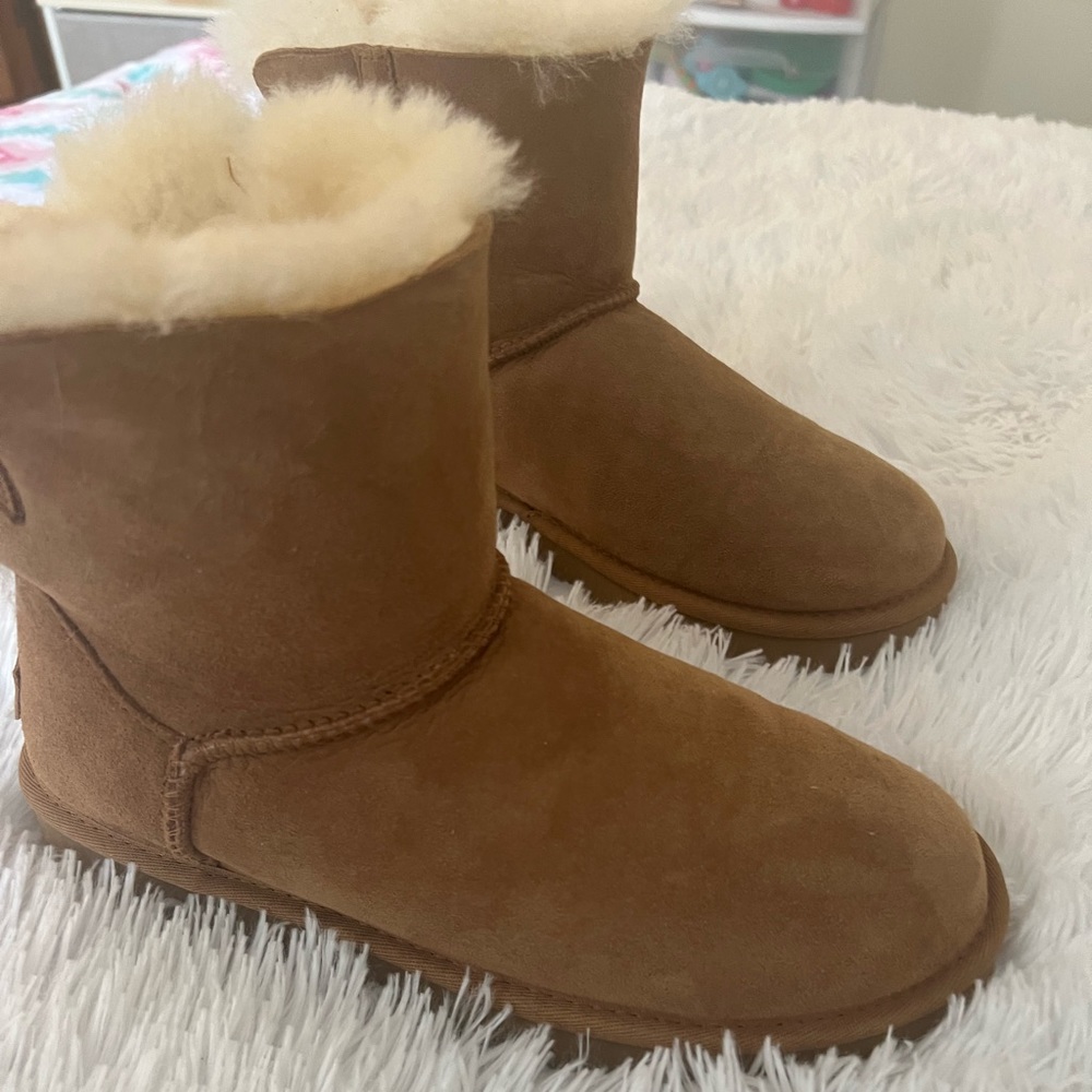 Ugg Mini Bailey Bow II Boot